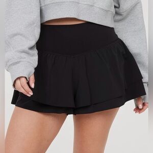 OFFLINE By Aerie Real Me Flirty Short Size Small